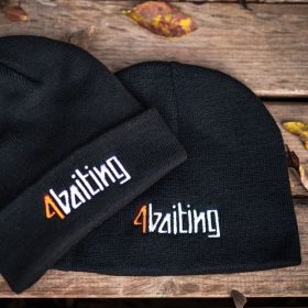 4Baiting téli sapka